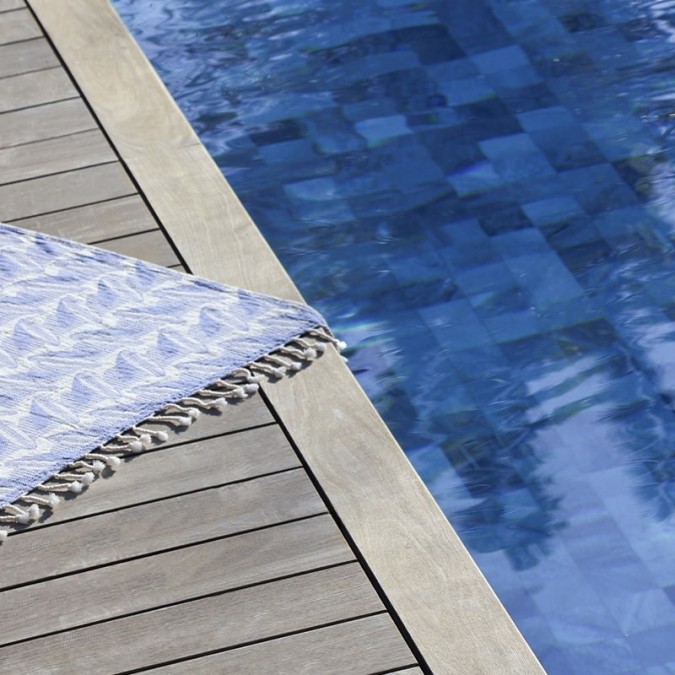 High quality absorbent cotton towel with blue surf pattern