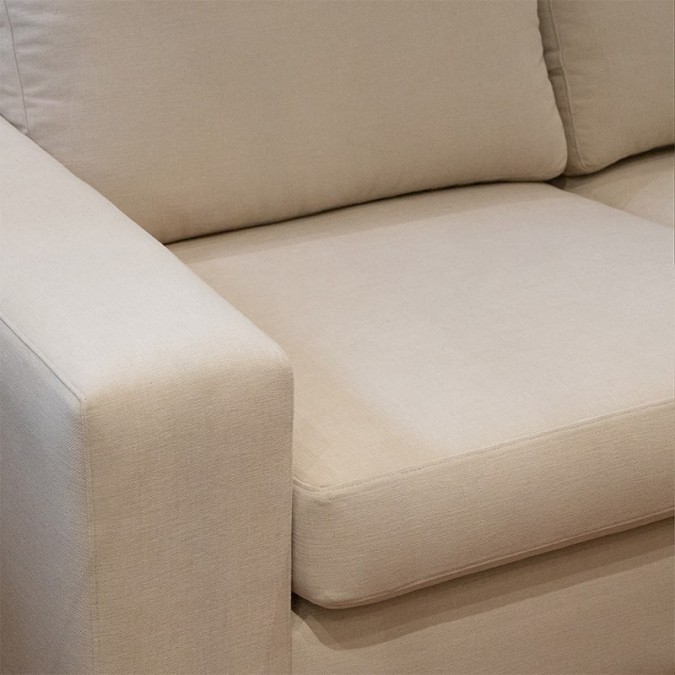 Top-of-the-range beige 3-seater sofa in sophisticated fabric