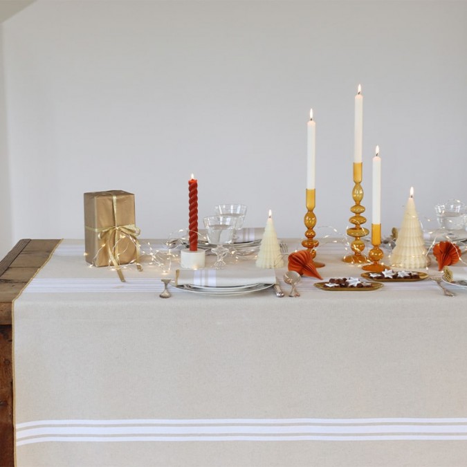 Elegant and refined top-of-the-range cotton Christmas tablecloth