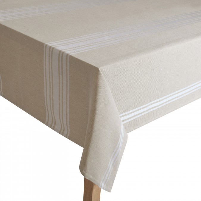Very elegant Saint-Jean-de-Luz tablecloth in cotton