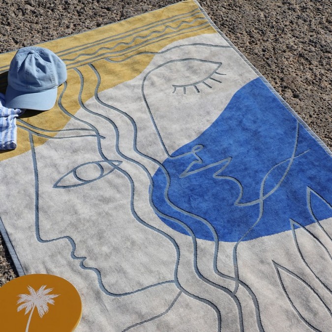 Bisaia beach towel with Picasso motifs