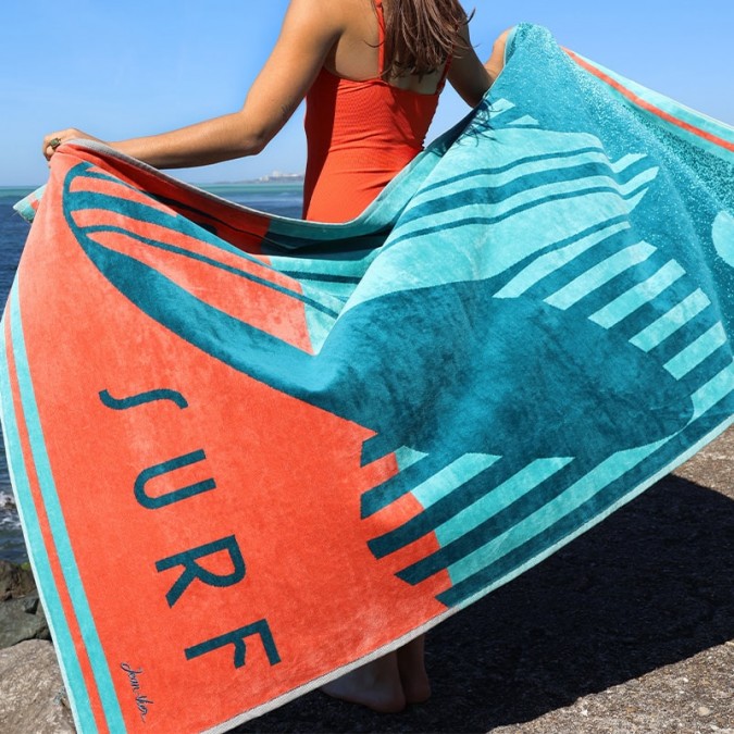 Drap de plage Embruns Atlantiques d'inspiration surf