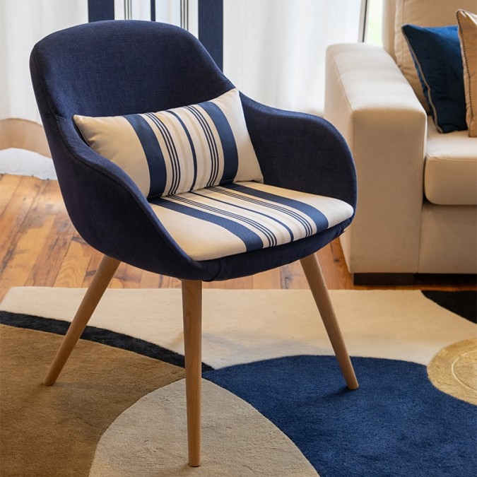 Sillones Azal Itsaso y Donibane personalizables de medianoche para decorar tu salón