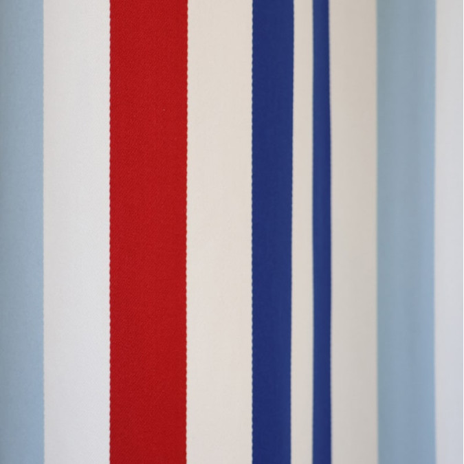 Rideau style marinière avec attache oeillet en 100% coton de couleur bleu, rouge et blanc