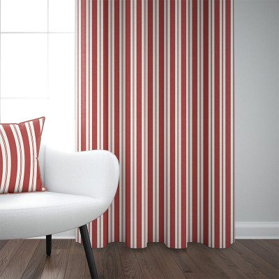 Red striped Ortzadar curtain