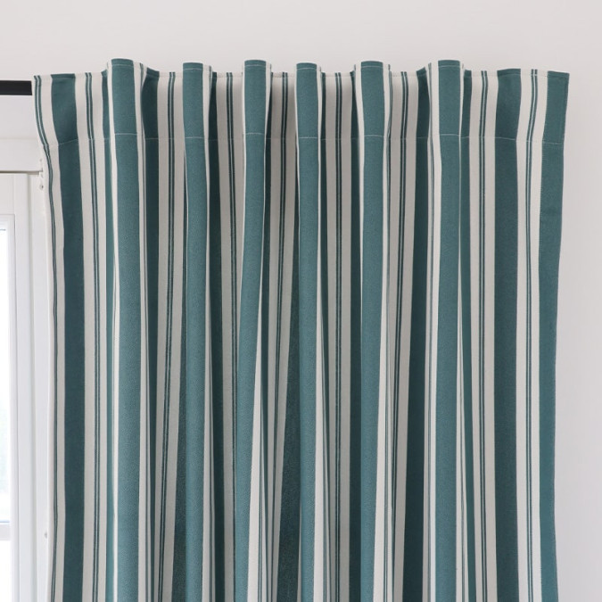 Green striped Jacquard Ortzadar curtain with rod loop