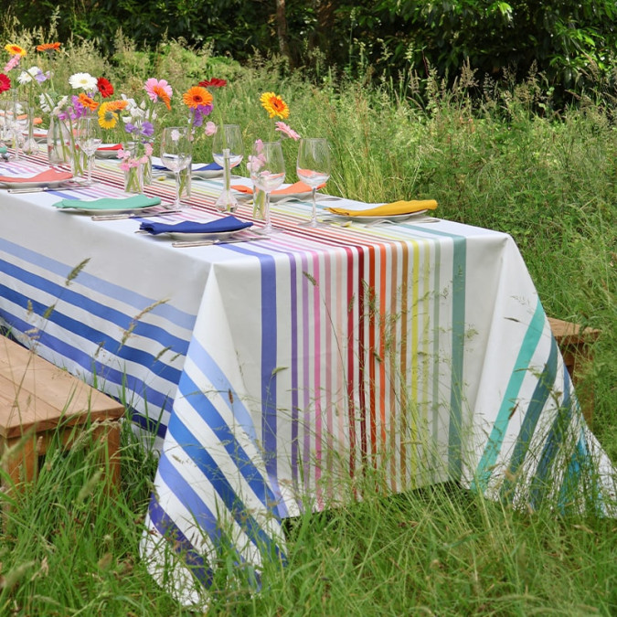 Nappe Enduite Ainhoa Arc en Ciel à rayures multicolores en coton
