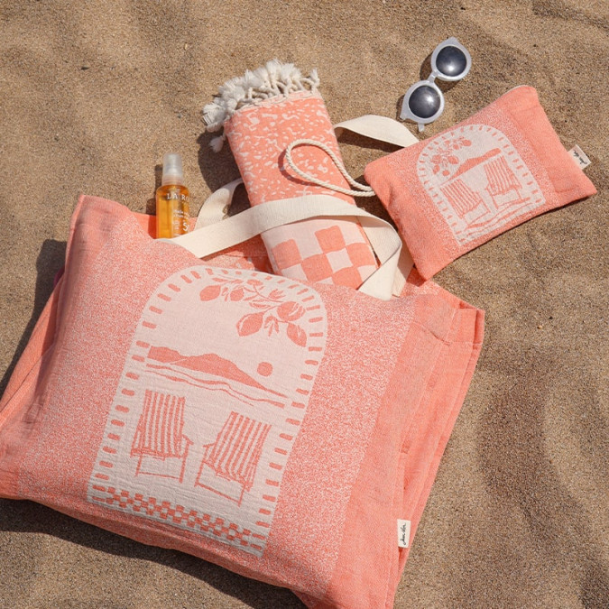 Accessoires de plage orange fouta, pochette, sac haut de gamme