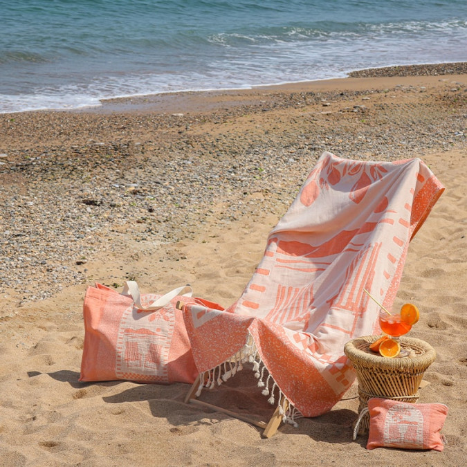 Fouta de plage 100% coton illustration italie farniente de couleur orange élégante