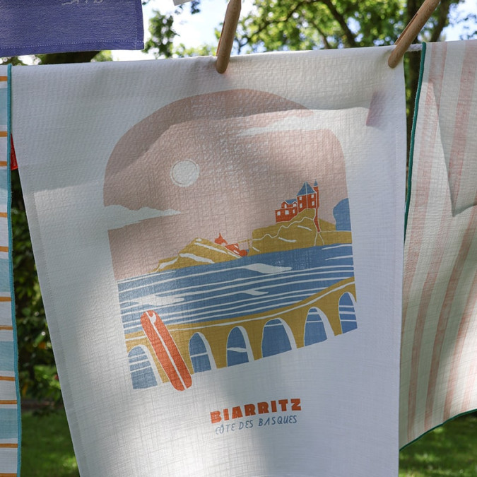Essuie Mains Kotoia Cote Des Basques Rose en coton imprimé de qualité
