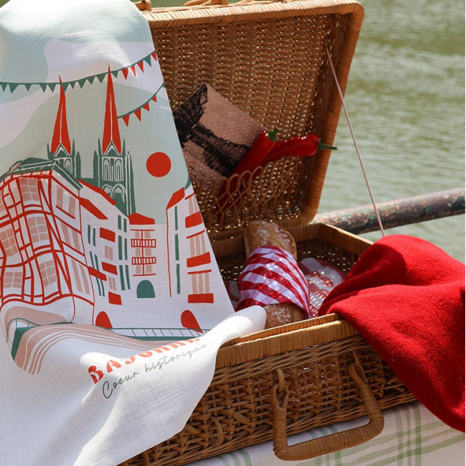 Toalla de mano Kotoia Bayonne Red estampada en algodón flameado