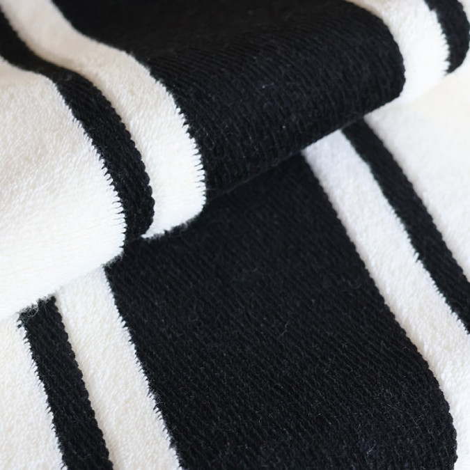 Drap De Bain Plaza Ecru/Noir en coton de qualité luxe