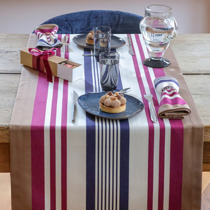 Biarritz leather Table Runner High-quality cotton satin