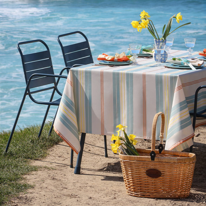stain-resistent tablecloth with pastel stripes for Easter