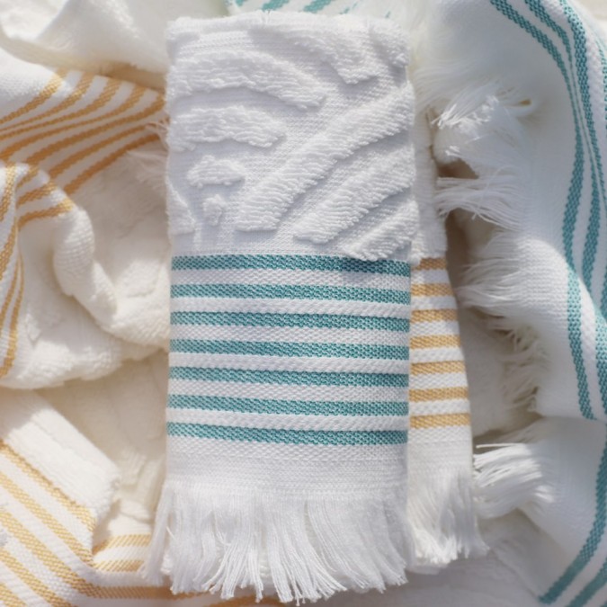 Artea Lagon guest towel 100% cotton