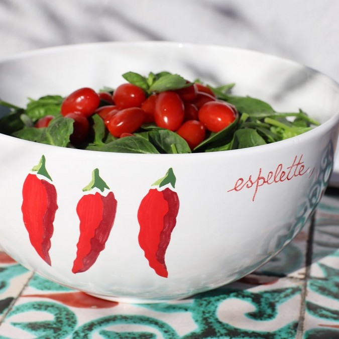 Saladier aux motifs Piments Blanc en faïence