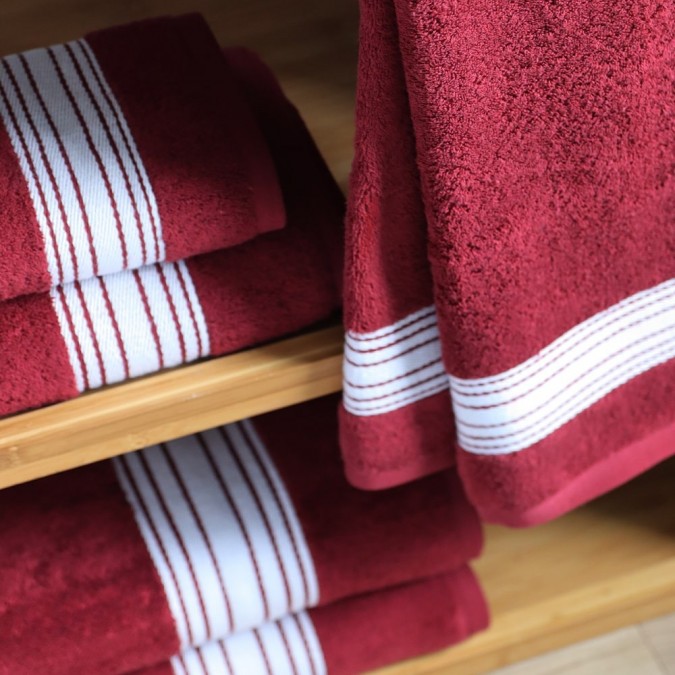 Drap de bain en coton bio Grand Hotel couleur Bordeaux