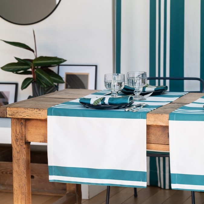 Table runner in Pamplona stripes in Pine Green