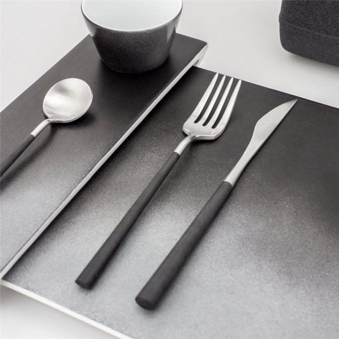 Couverts en Inox Noir - Coffret 24 pièces - Vaisselle Design et Chic