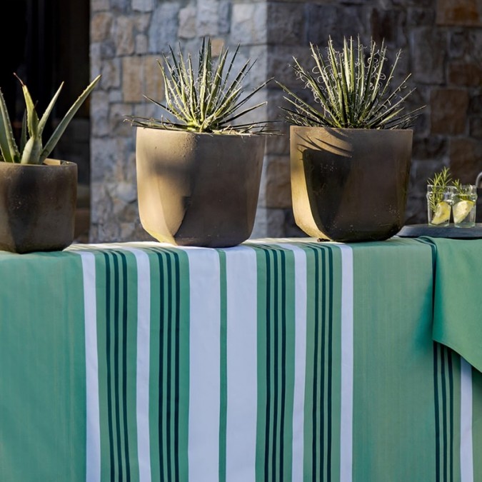 Elegant tablecloth 100% cotton striped green and white